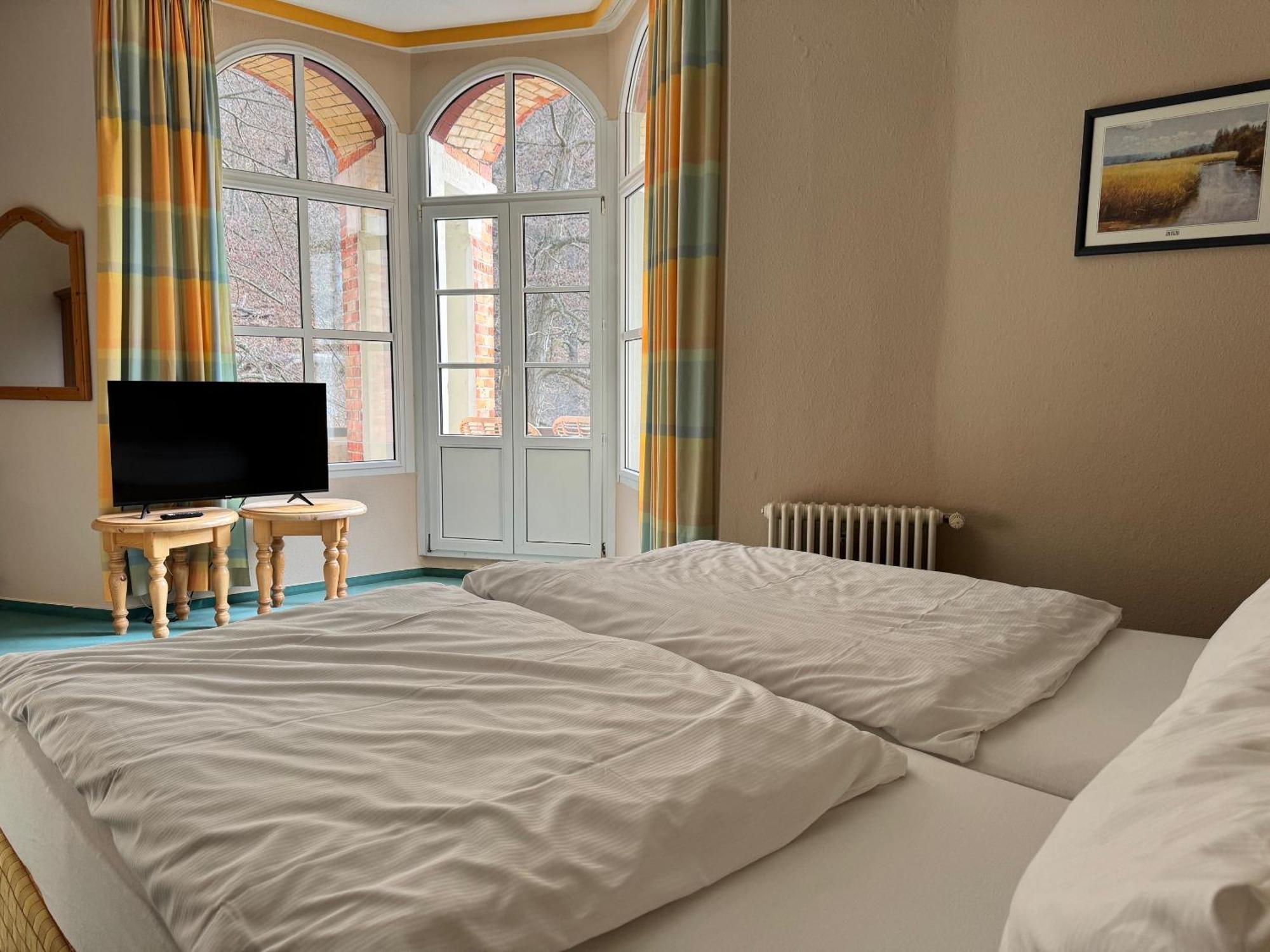 Hotel Bodeblick ทาเลอ ภายนอก รูปภาพ